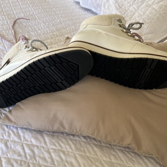 White Mountain Leather boots - Picture 4 of 5